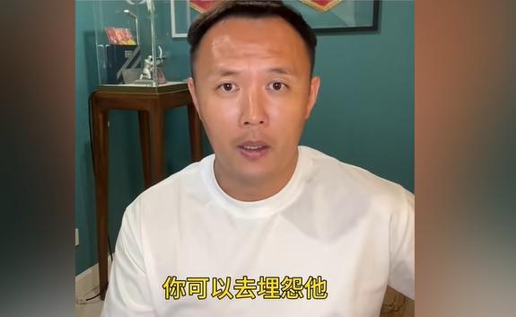 高温足球赛：运动员体能维持与降温技巧解析